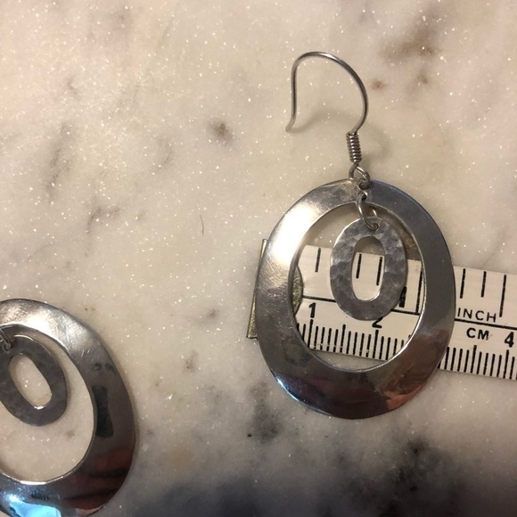 VTG Sterling Silver Double Oval Hammered Hoop Dangle Statement Earrings 2.2” - Picture 4 of 5